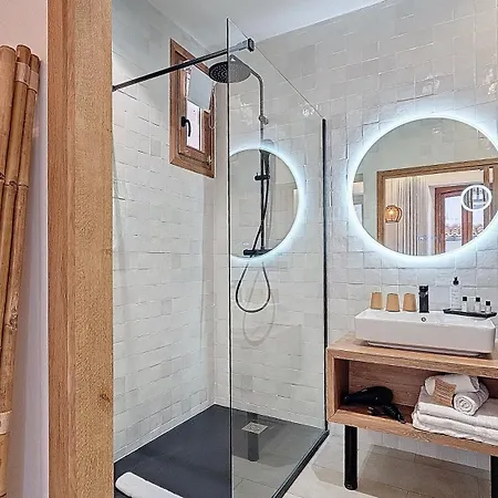 Intense Boutik-hotel 3*